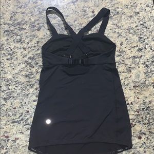 Lululemon Black top. 2